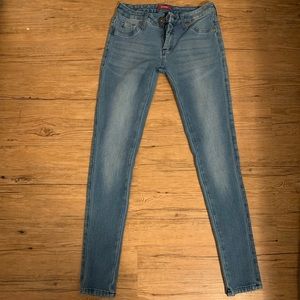Guess Jeggings.
